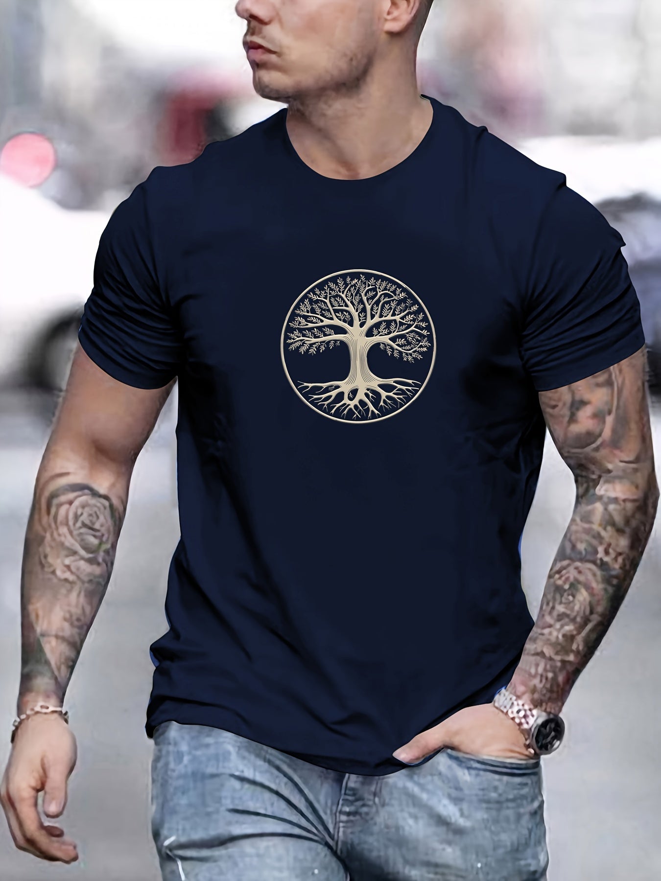Camiseta masculina minimalista com estampa de árvore - preta e dourada, camiseta de verão respirável para uso diário e formal